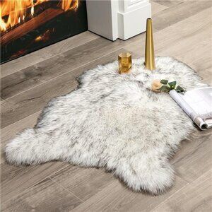 Fluffy Rug Soft Shaggy FauxFur AreaRug Luxury Plush Sheepskin Carpet for Bedroom